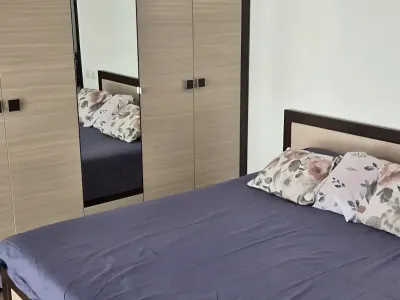 living cu spatiu dormit inchiriere apartament Sector 6 București
